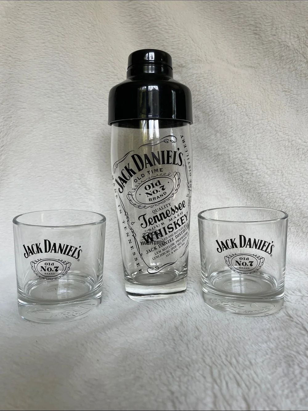 Jack Daniels Clear Glass 1 Shaker Bottle + 2 Rocks Glasses (3 items lot total)